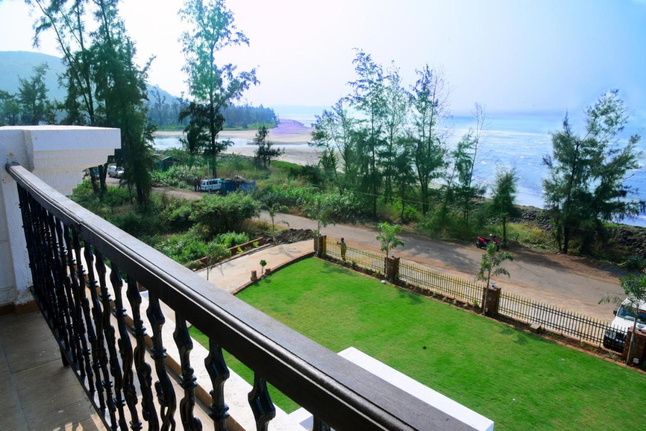 Vits Excellensea Karde Beach Dāpoli Buitenkant foto