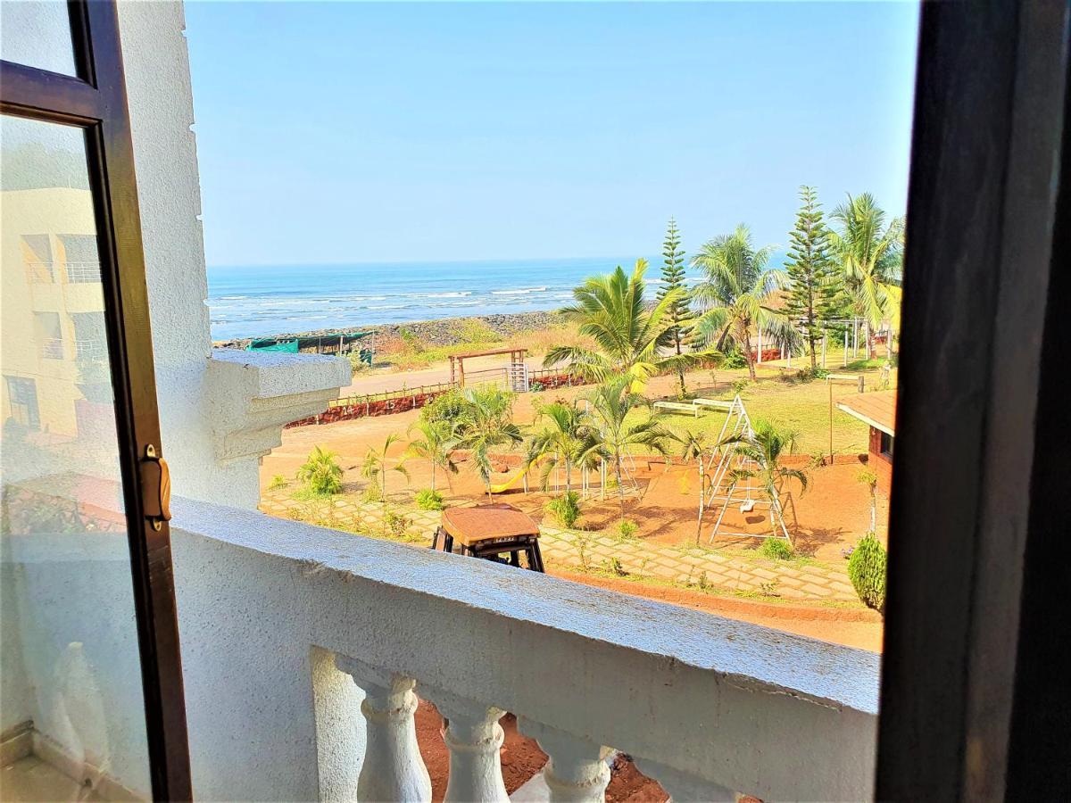 Vits Excellensea Karde Beach Dāpoli Buitenkant foto