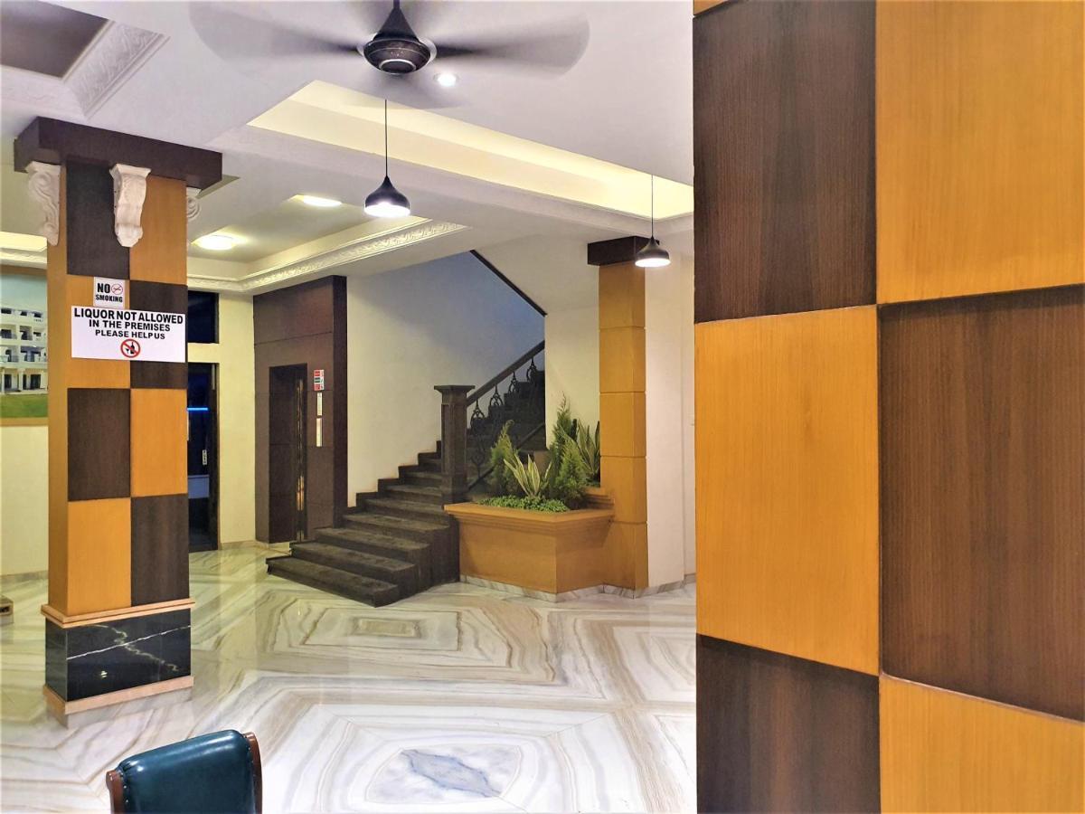 Vits Excellensea Karde Beach Dāpoli Buitenkant foto