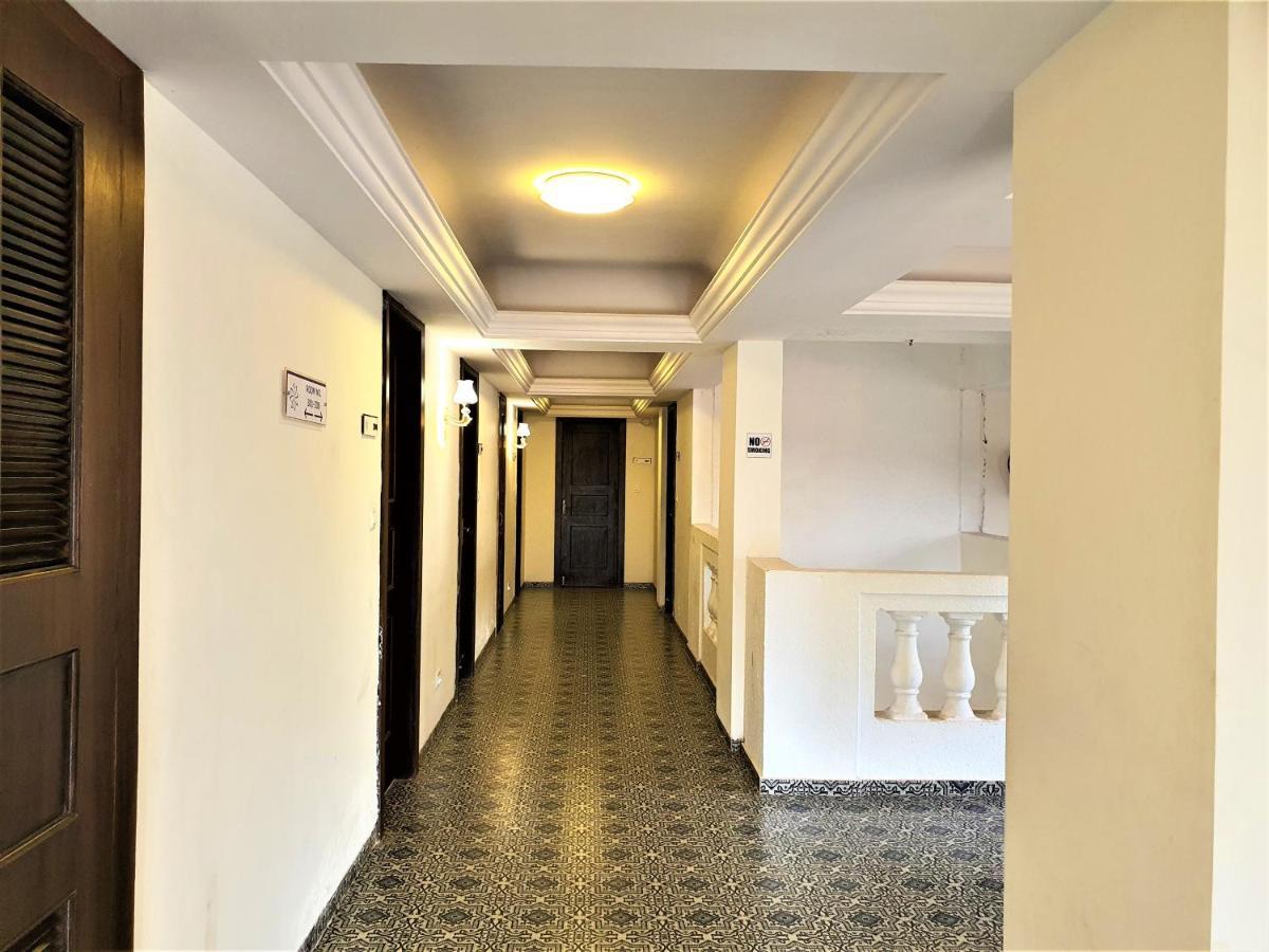 Vits Excellensea Karde Beach Dāpoli Buitenkant foto