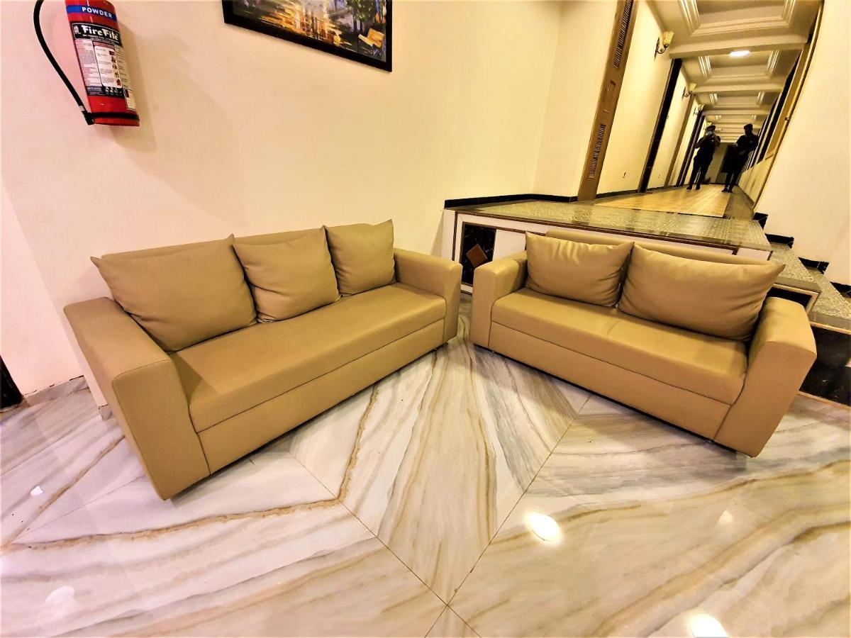 Vits Excellensea Karde Beach Dāpoli Buitenkant foto